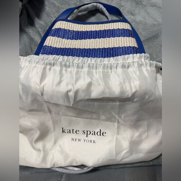 Kate Spade Blue and Cream Woven Shoulder Bag - Picture 2 of 6